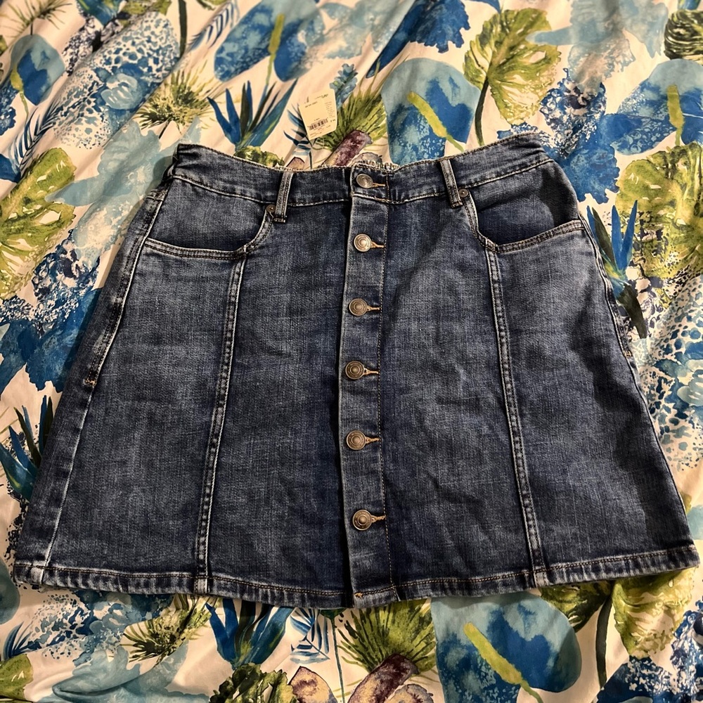 Aerie Button front jean skirt-NWT